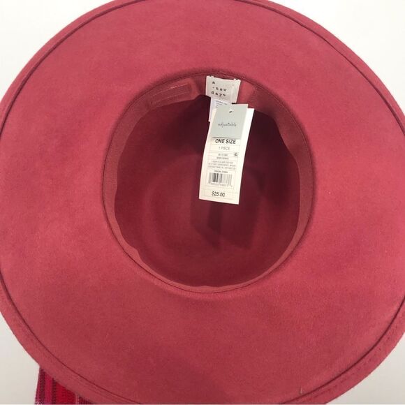 Bundle of Old Navy Pink Plaid Scarf A New Day 100% Wool Hat Matching Set NEW - Picture 8 of 14